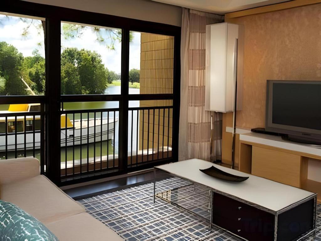 Disney'S Contemporary Resort Lake Buena Vista Dış mekan fotoğraf