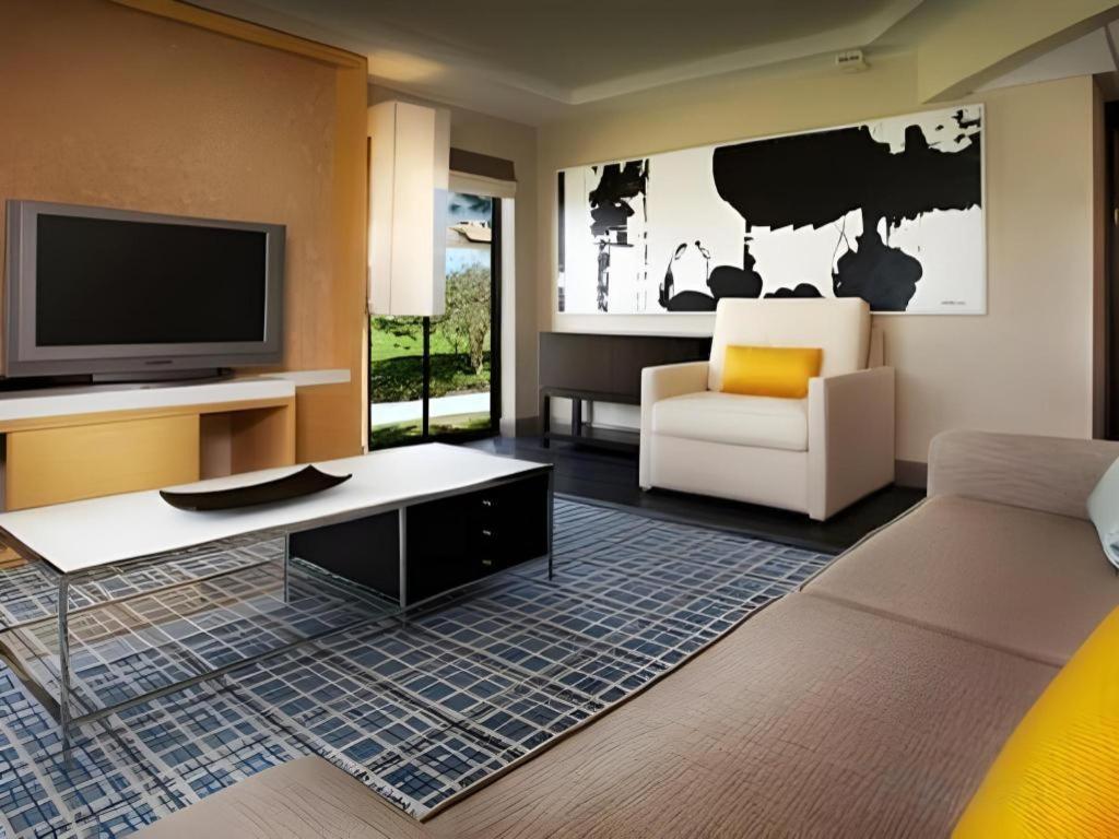 Disney'S Contemporary Resort Lake Buena Vista Dış mekan fotoğraf